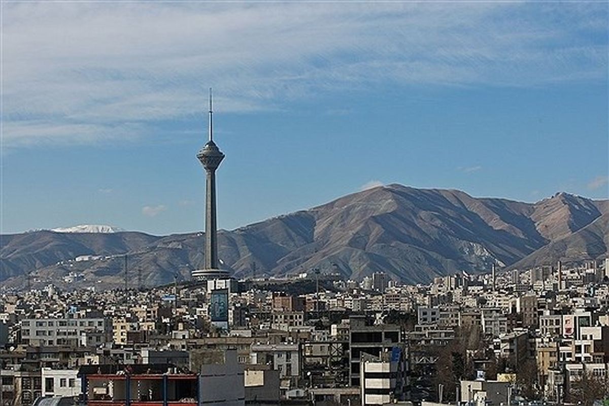 هوای تهران در شرایط سالم است