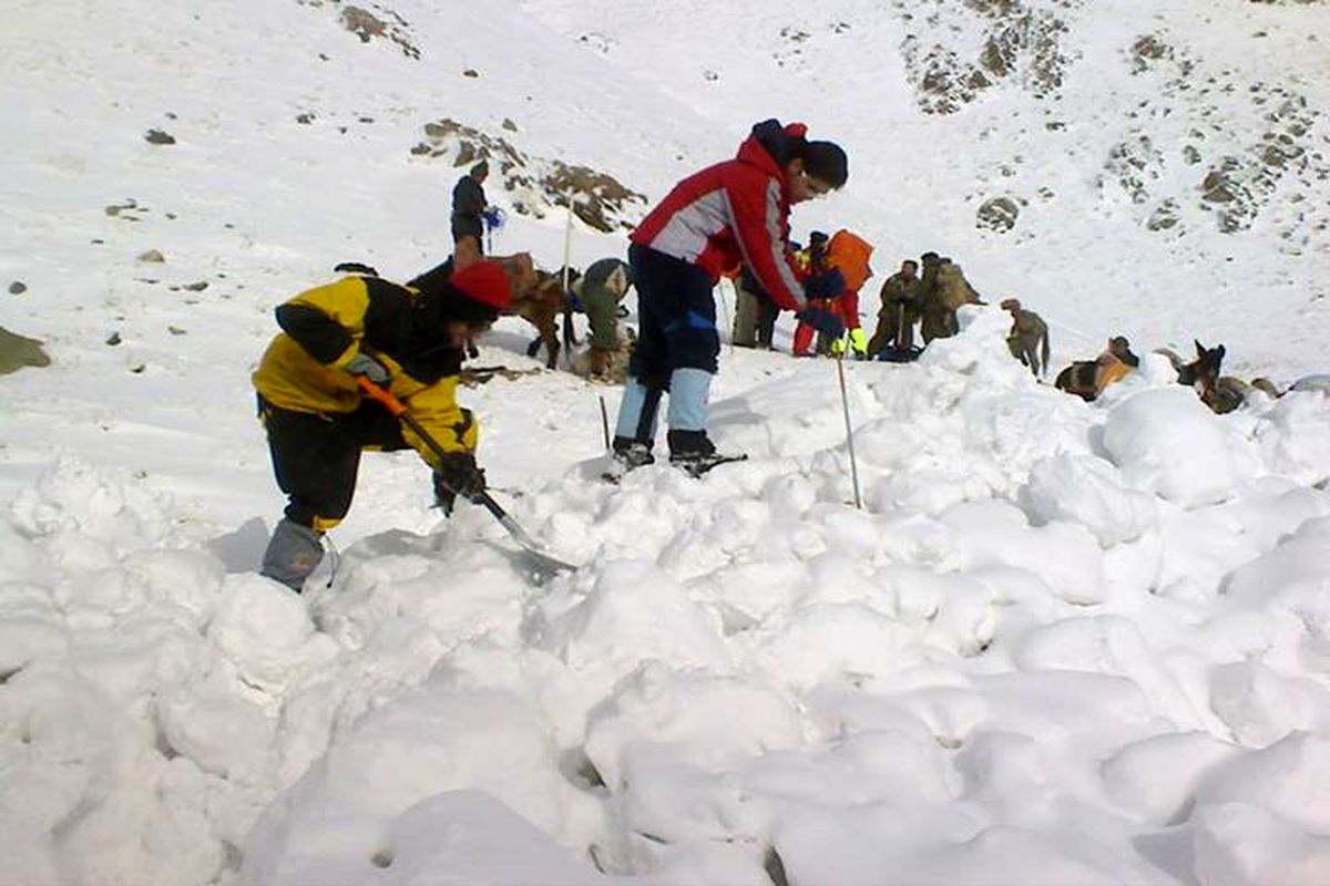 ۸ کشته و مفقود بر اثر سقوط بهمن