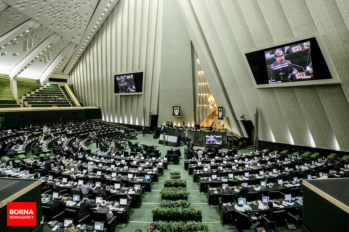 تقدیر ۲۳۰ نماینده مجلس از سپاه پاسداران