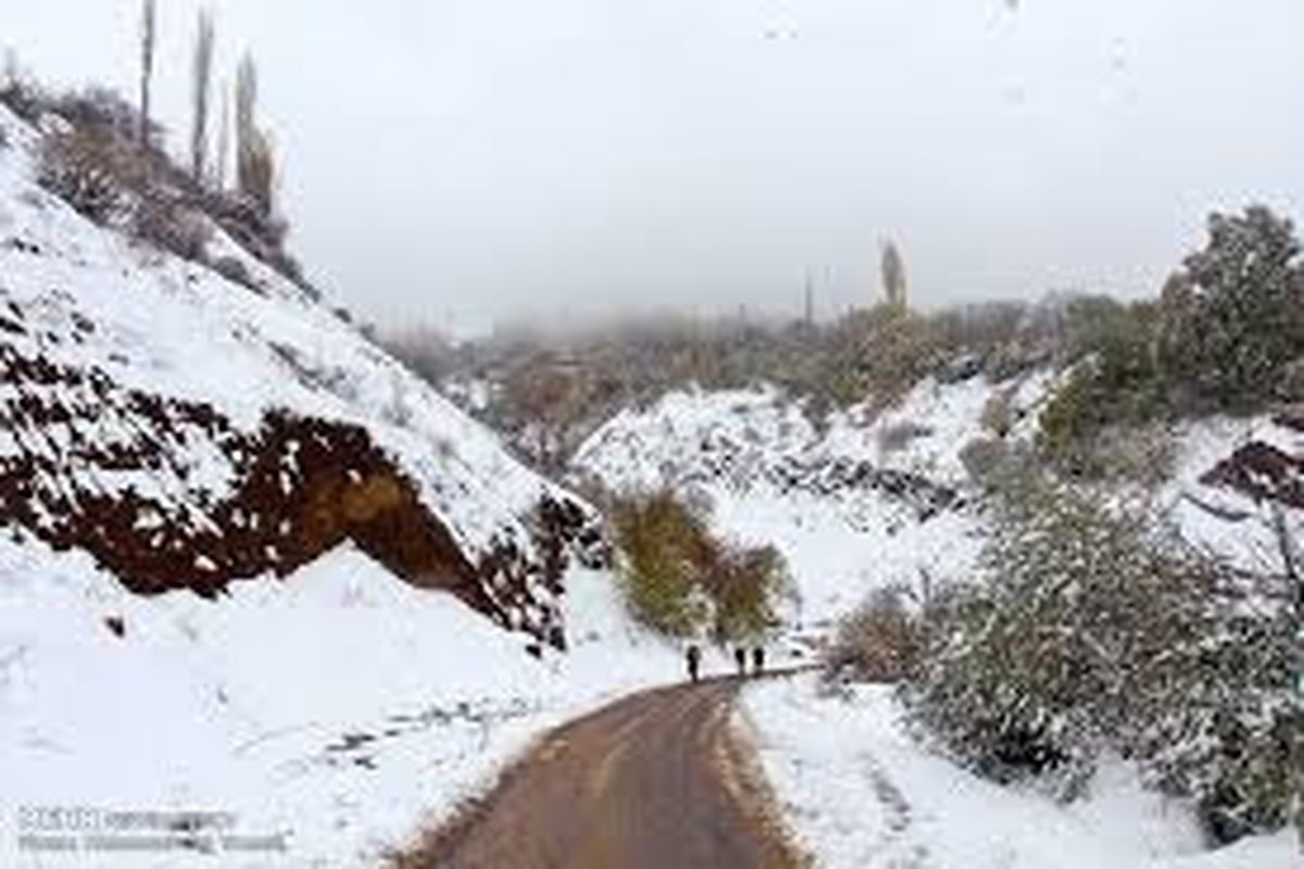 بازگشایی راه ارتباطی ۴۰ روستای شهرستان چالدران