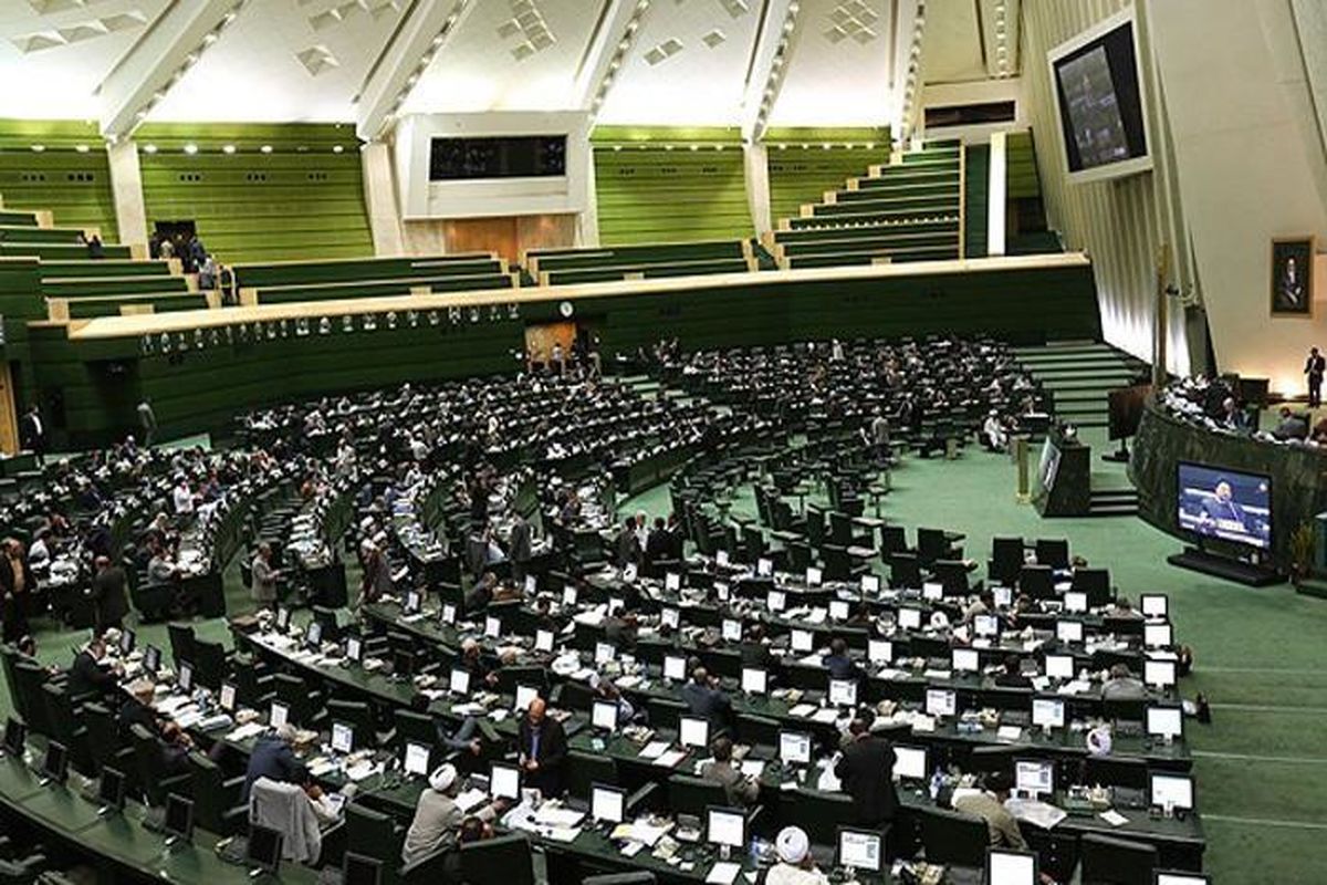 حسن نژاد و نکو بعنوان نمایندگان ناظر مجلس در شورای بورس و اوراق بهادار انتخاب شدند