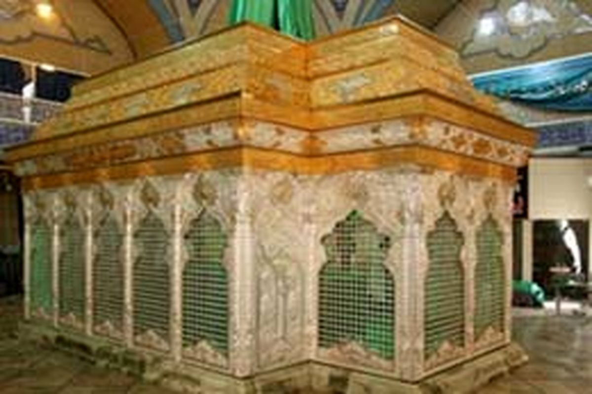 ساخت ضریح امامین عسکریین در قم/استفاده از ۷۰ کیلوگرم طلا برای ساخت ضریح