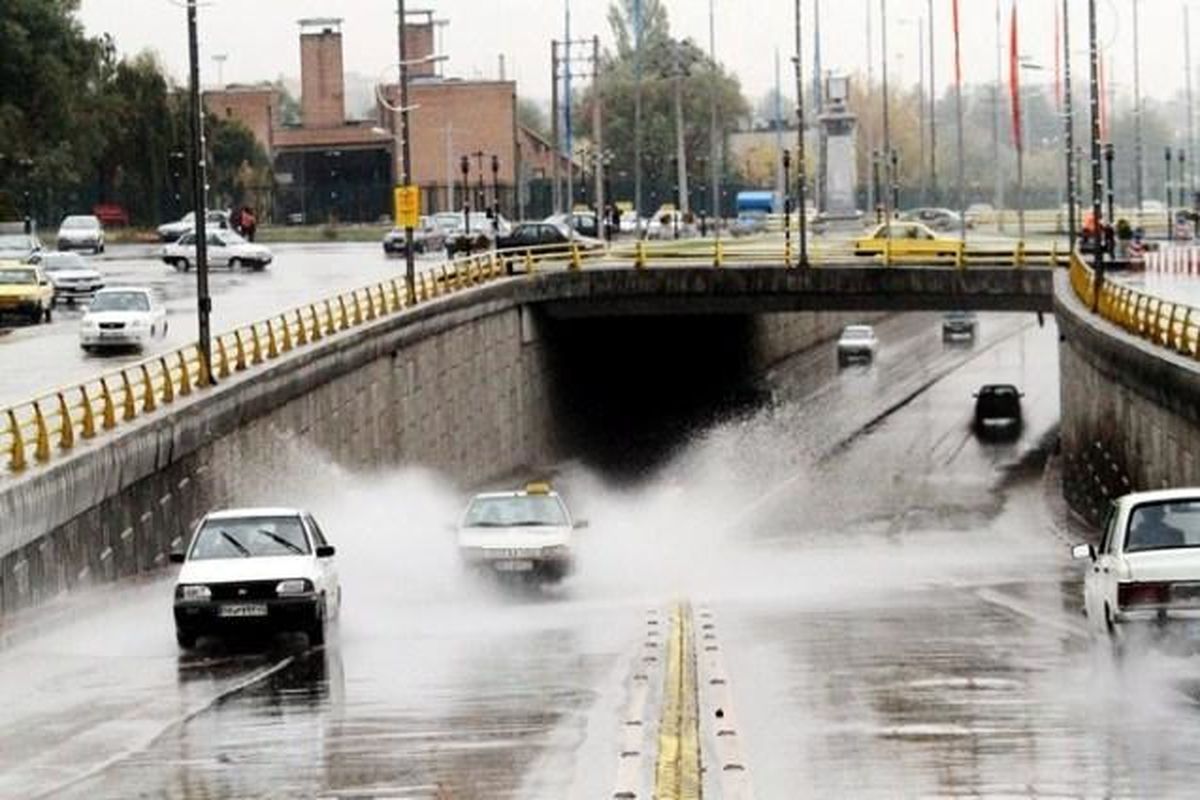 هشدار پلیس راه همدان درباره لغزندگی و مه گرفتگی جاده ها