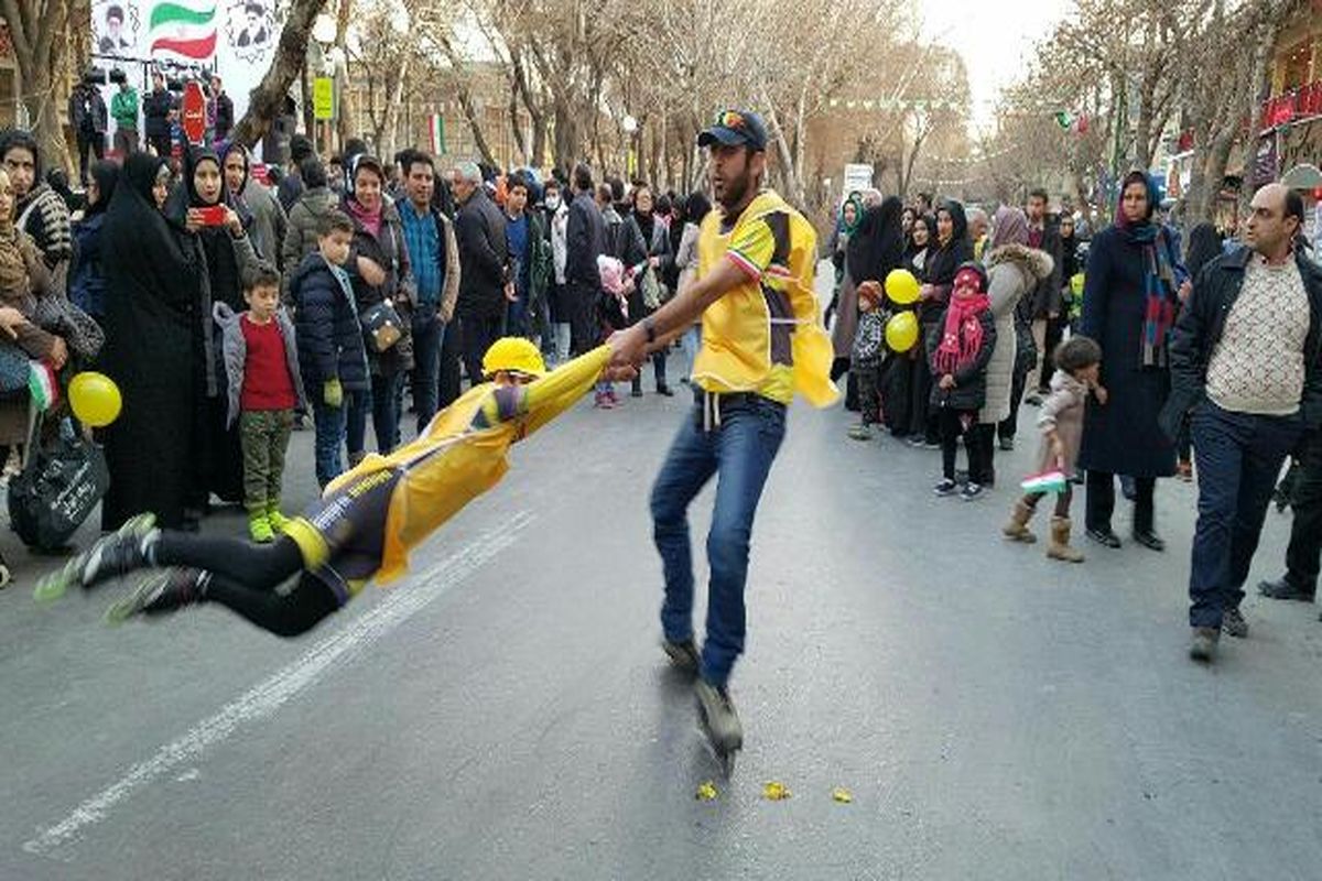 همایش بزرگ اسکیت به مناسبت دهه مبارک فجر