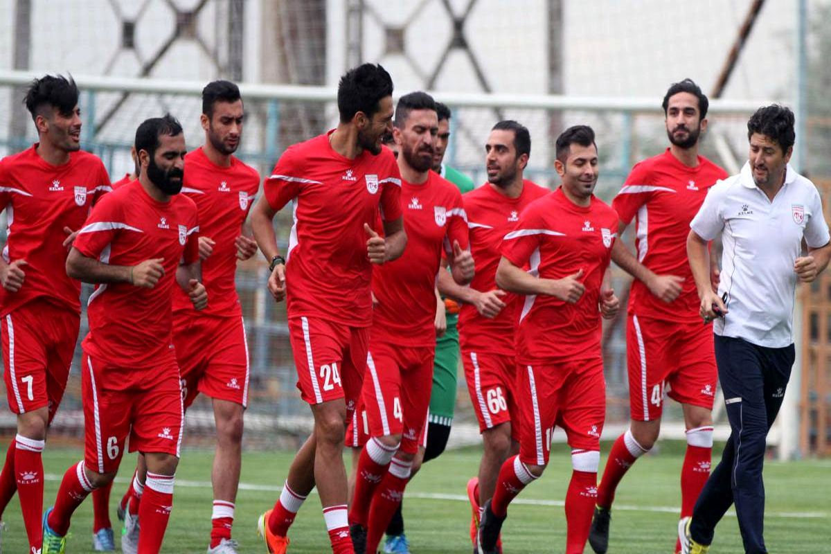 برتری کاغذی تراکتور مقابل پرسپولیس