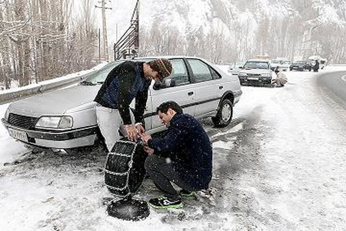 تردد از گردنه‌های ایلام بدون زنجیر چرخ امکان‌پذیر نیست