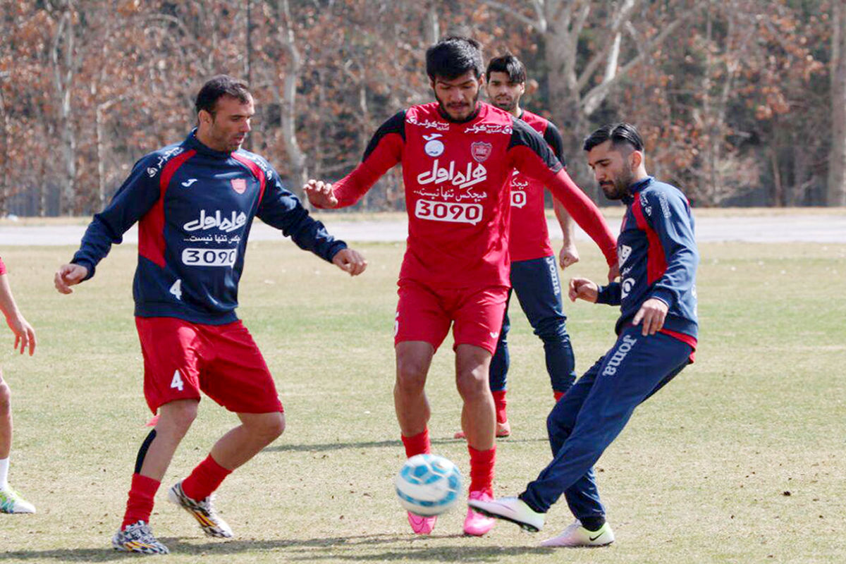 پرسپولیس با ۲۰ بازیکن به اردو رفت