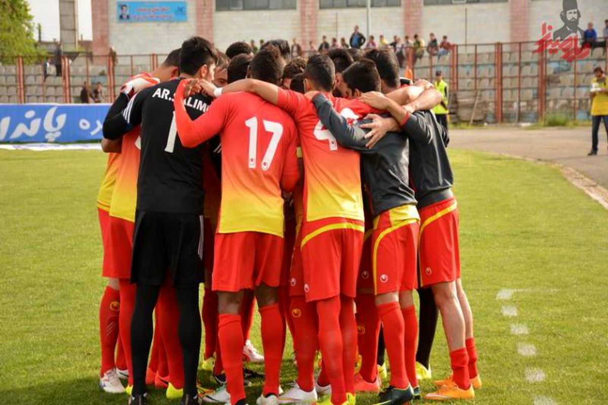 فولادی‌ها به مصاف پولاد اکسین می‌روند