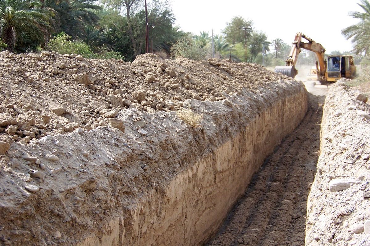 عملیات اجرایی بازسازی شبکه توزیع آب روستای برنطین شهرستان رودان آغاز می‌شود