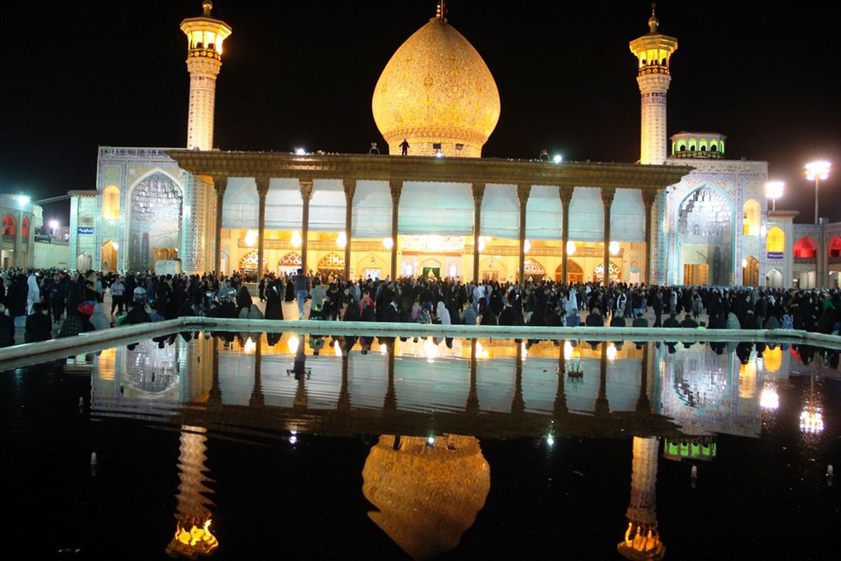 مقاله خادم حرم مطهر شاهچراغ(ع)، برگزیده همایش ملی نماز در فرهنگ رضوی