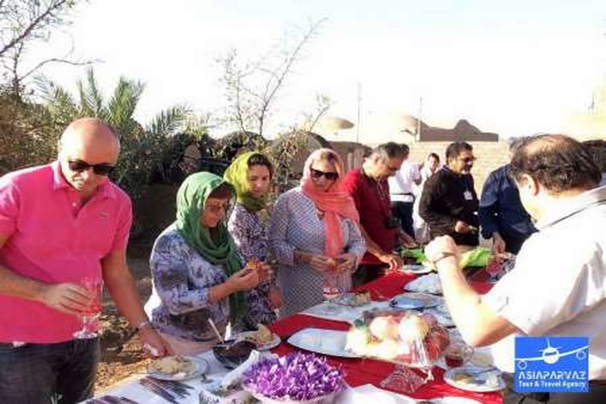 ۶۶۰ گردشگر خارجی از آثار تاریخی و طبیعی خراسان جنوبی دیدن کردند