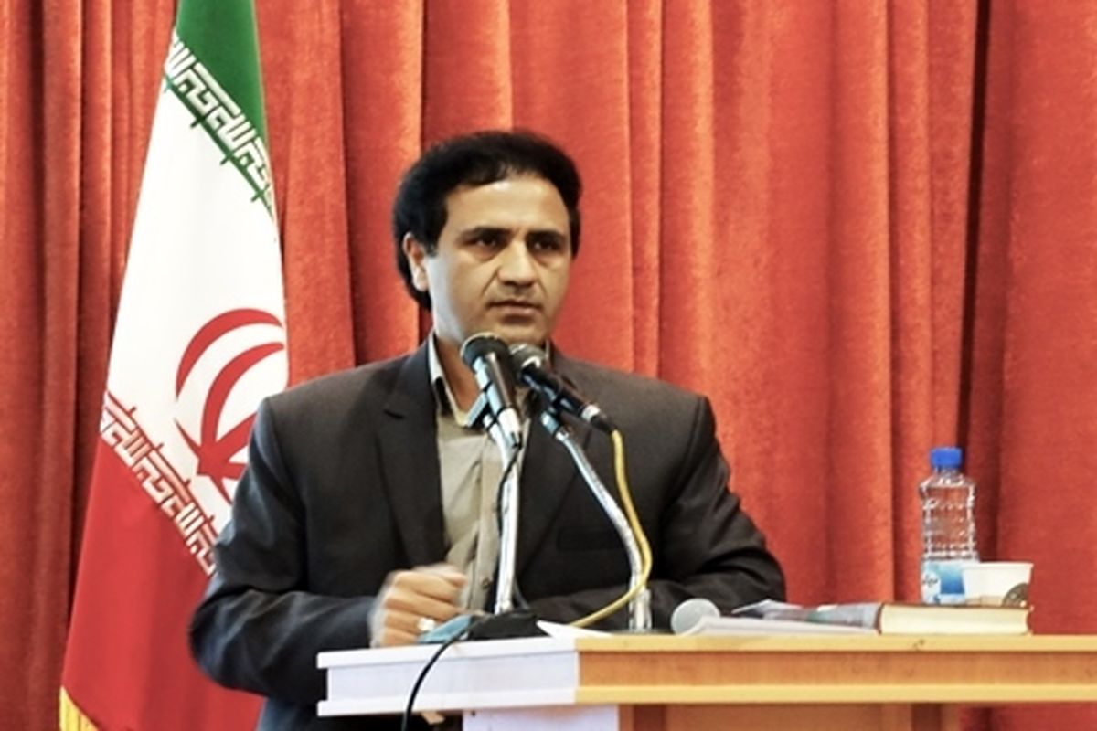 وجود یک هزار و ۲۴۳ کتابخانه مستقل در مدارس استان/ رشد کتاب‌خوانی شرط نخست توسعه فرهنگی کشور است