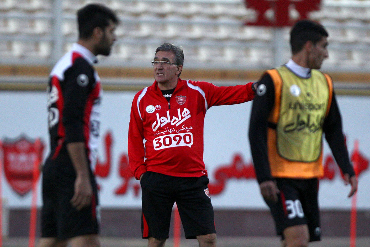 ممنوعیت ورود دوربین به تمرینات پرسپولیس