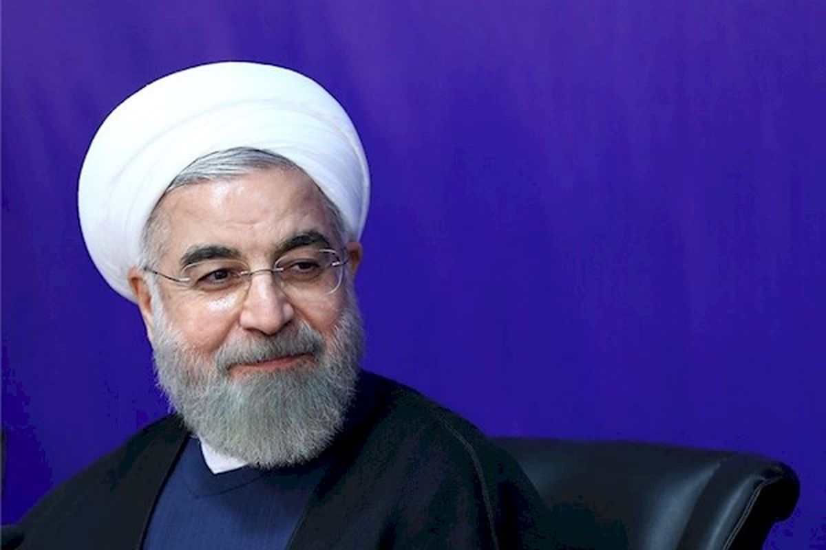 روحانی فرا رسیدن سالگرد پیروزی انقلاب کوبا را تبریک گفت