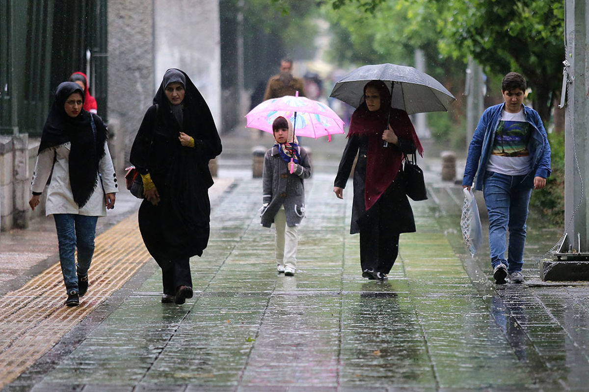 آغاز بارش برف و باران در کشور