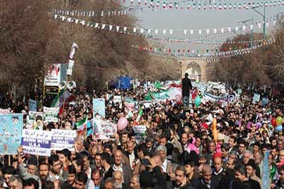 رئیس جمهور سخنران راهپیمایی ۲۲ بهمن خواهد بود/ بیش از ۶ هزار خبرنگار، مراسم را پوشش خواهند داد