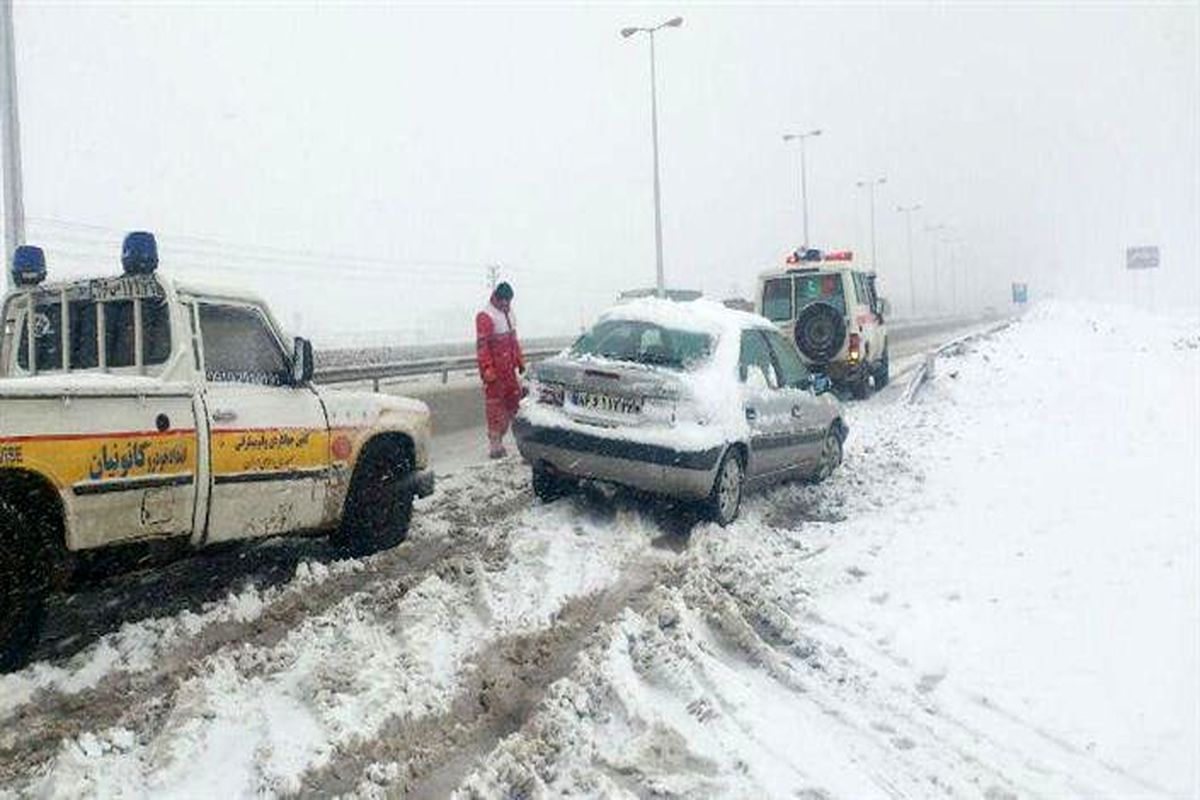 رانندگان باید مجهز به زنجیرچرخ باشند