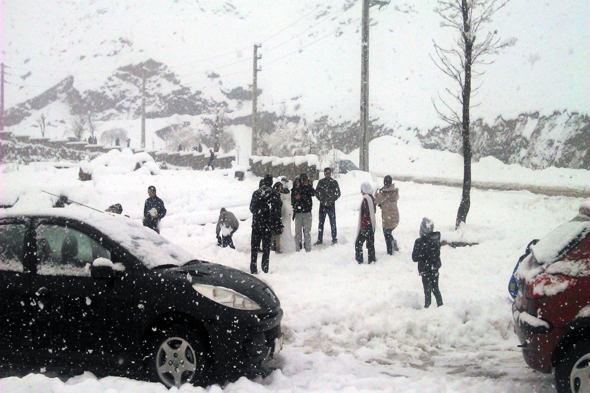 بارش برف در دربندسر و شمشک