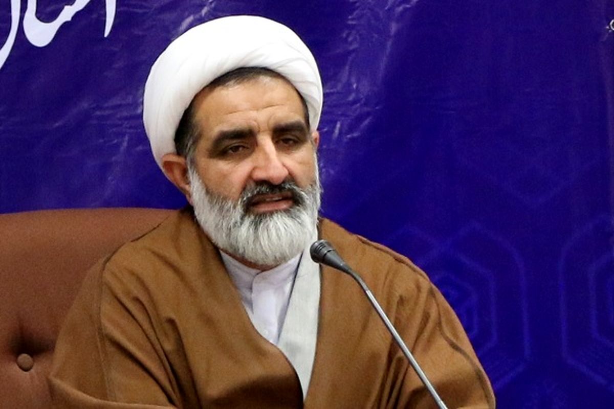 ضرورت ترویج فرهنگ قرآنی بین دانش آموزان