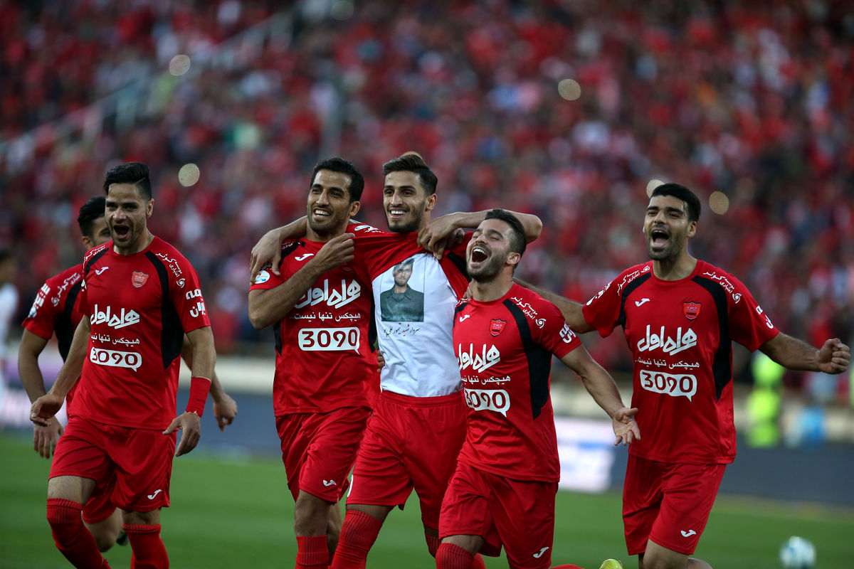 ماموریت پیچیده قرمزها: پرسپولیس به دنبال دومین جشن در آزادی