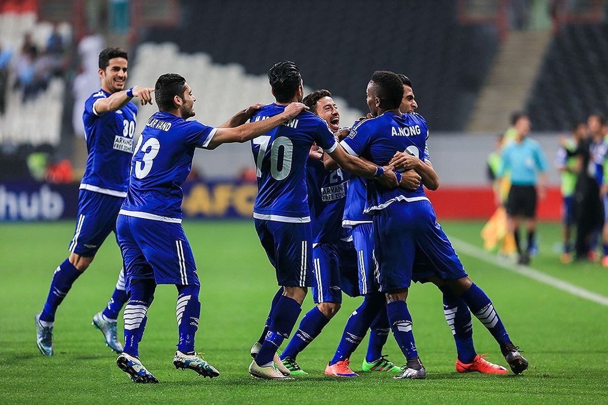 داور عرب برای استقلال‌-الهلال!