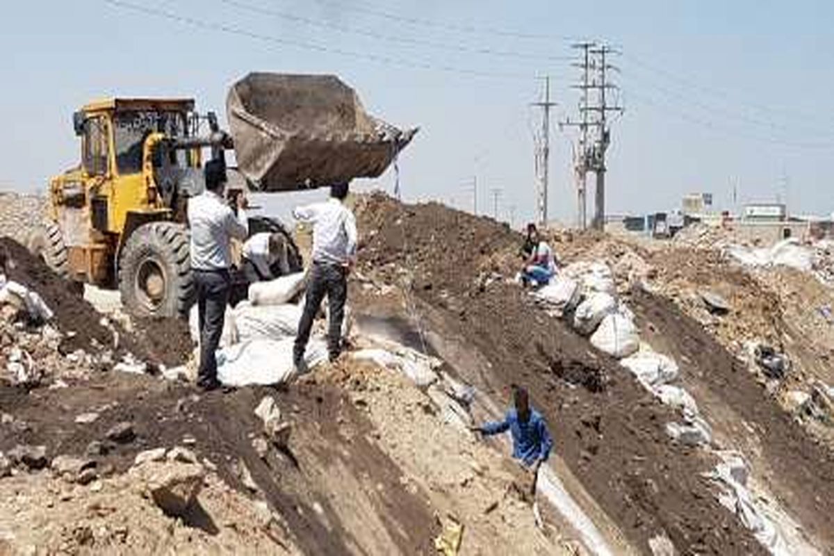 عامل تخلیه پسماندهای صنعتی در دام قانون افتاد