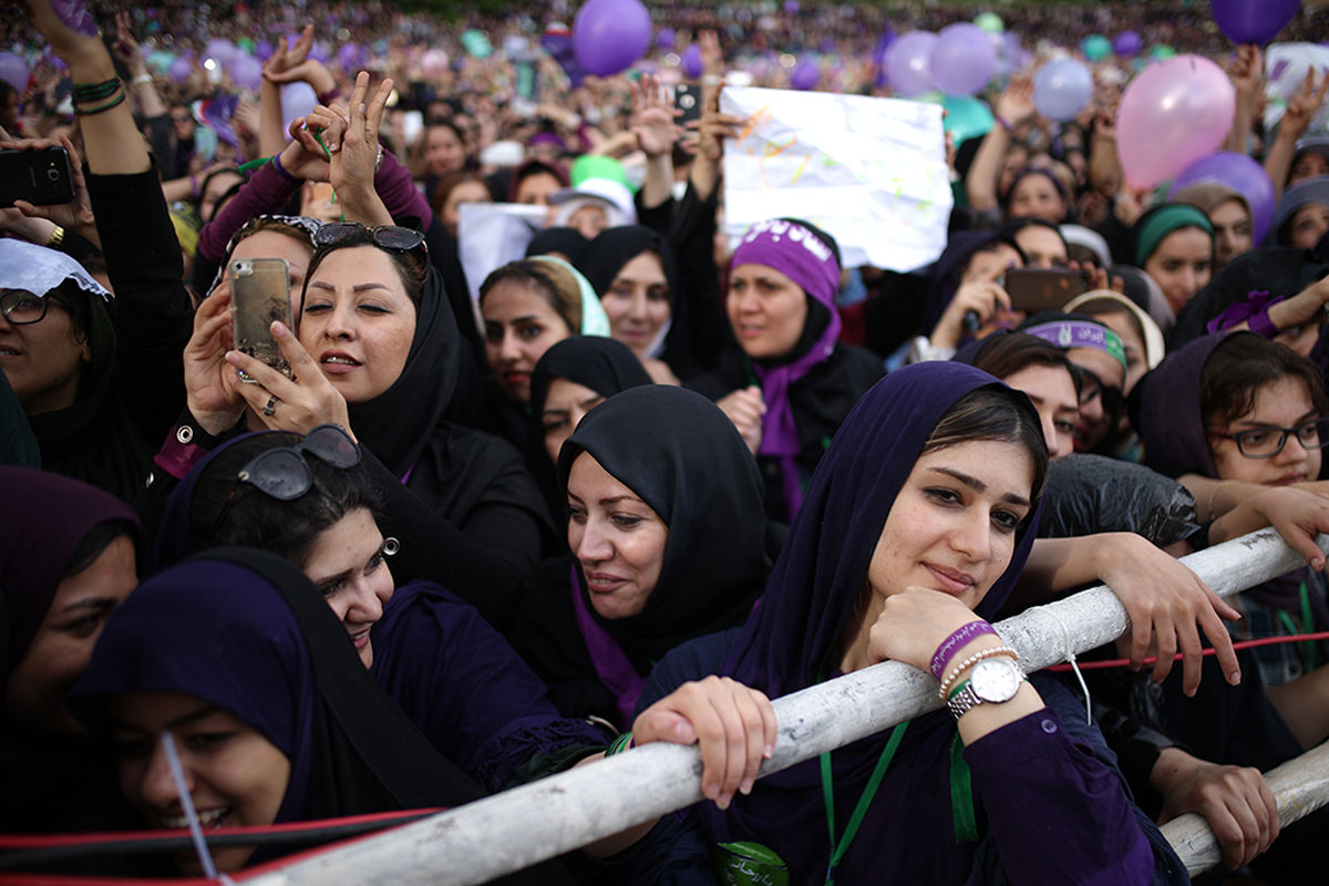 برگزاری جشن پیروزی در مشهد