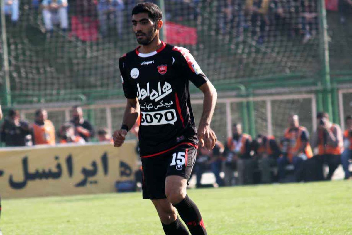 مهمان ناخوانده برای ملی‌پوش پرسپولیس! +عکس