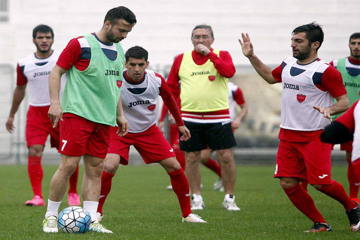 شرط‌های جدید باشگاه پرسپولیس برای جدایی بازیکن ناراضی!