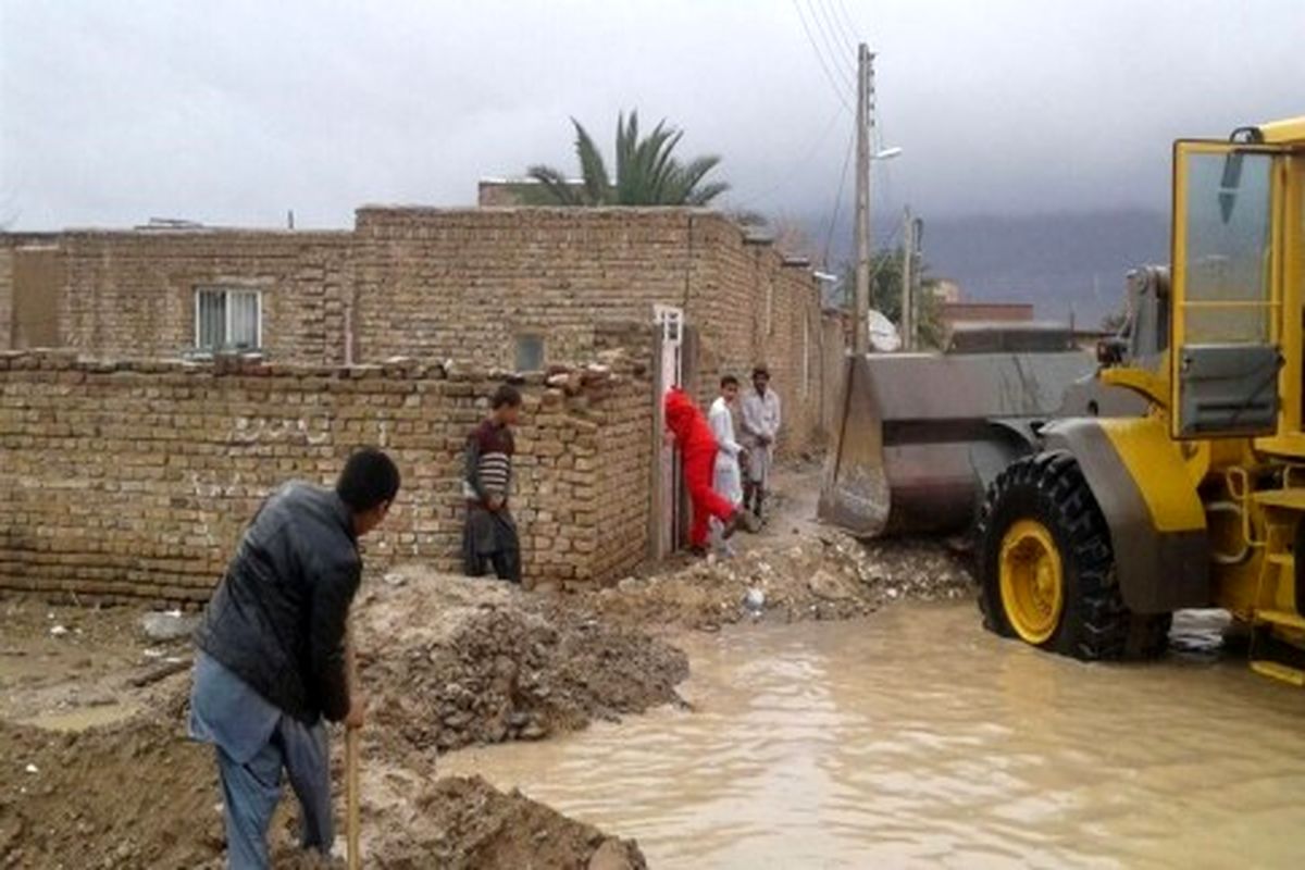 فوت کودک چهارساله بر اثرریزش آوار/ مسدود شدن ۵ محور و خسارت به ۴۵۷ واحد مسکونی