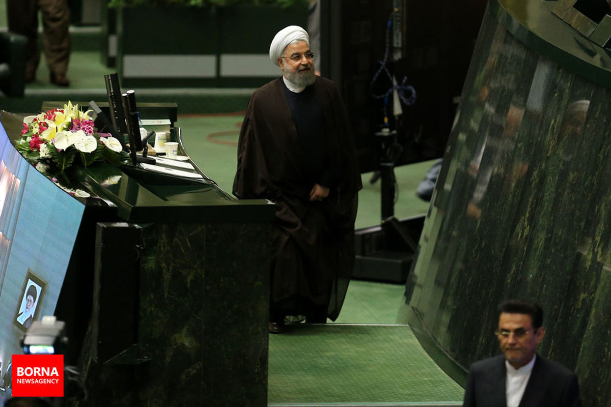 بهارستان غرق در سخنان جوان‌ترین وزیر پیشنهادی شد/ بیرانوندی: بطحایی از جنس آموزش و پرورش است/ جهانگیری: باید محدودیت‌های رییس‌جمهوری در معرفی کابینه درک شود/ دکتر روحانی: سلطانی‌فر دغدغه جوانان را می‌شناسد