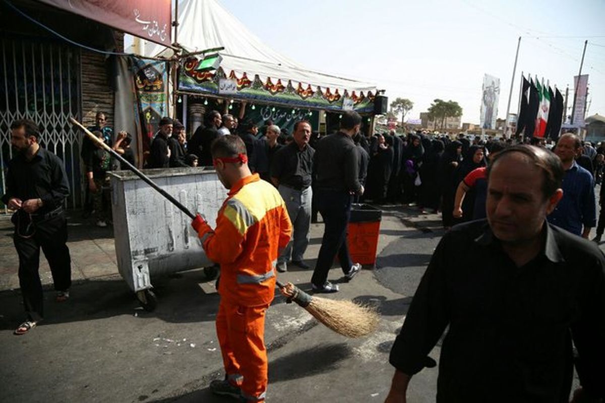 ۲۲۰۰ پاکبان در تاسوعا و عاشورا شهر قم را تمیز نگه داشتند