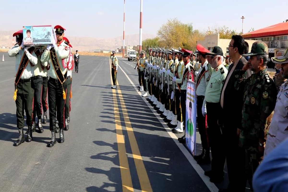 استقبال از پیکر سرباز شهید محمود نیستانی در فرودگاه بجنورد