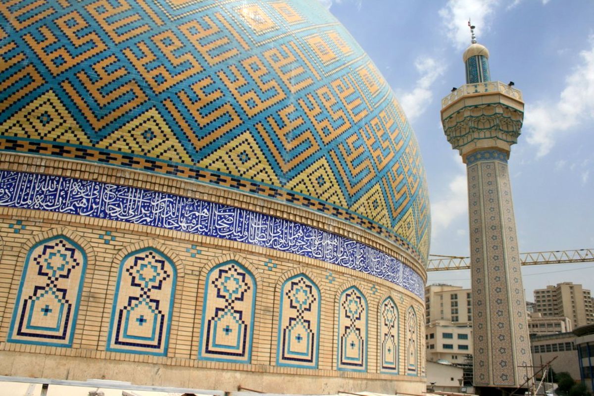 کلنگ زنی زمین ۵۰۰متر مربعی برای ساخت مسجد