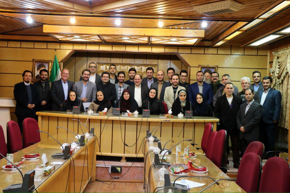 رشد ٢١ درصدی آراء دکتر روحانی در شهرستان و کسب رتبه نخست استان در انتخابات گذشته