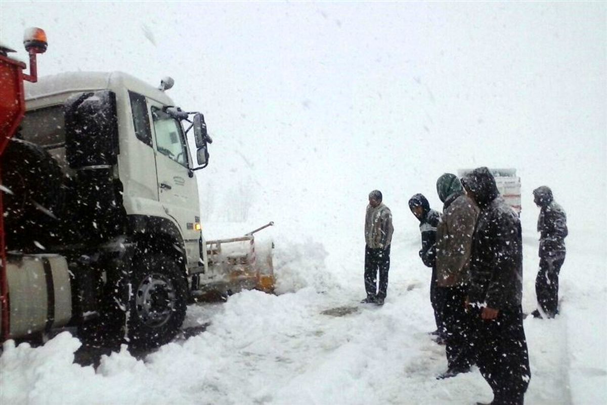 ممنوعیت تردد انواع کشنده در برخی محورهای استان