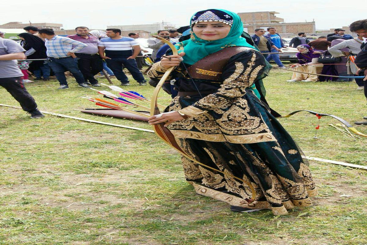 درخشش کماندار لرستانی در مسابقات کمان سنتی قهرمانی  کشور