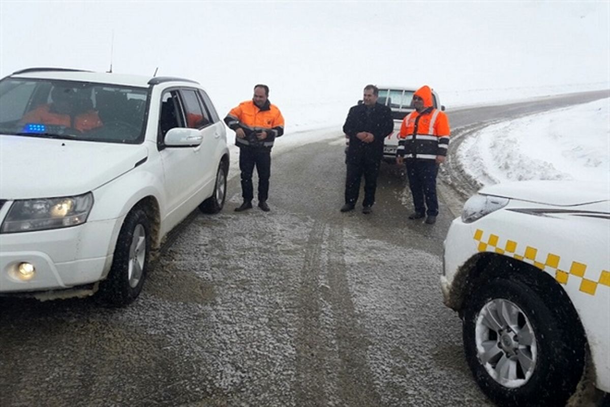 وقوع کولاک در محورهای کوهستانی استان زنجان / بازدید مدیرکل مدیریت بحران از محور زنجان- بناب- طارم