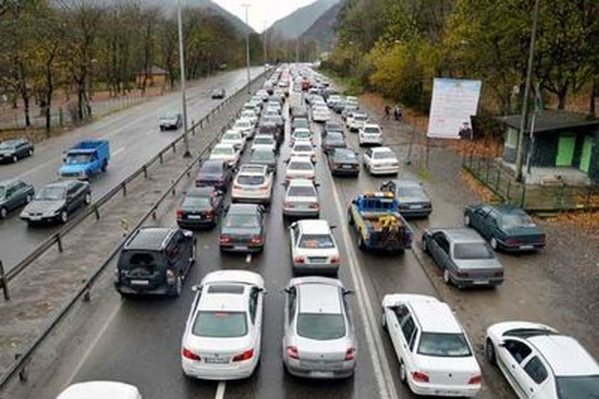 تردد روان در تمامی محورهای کشور