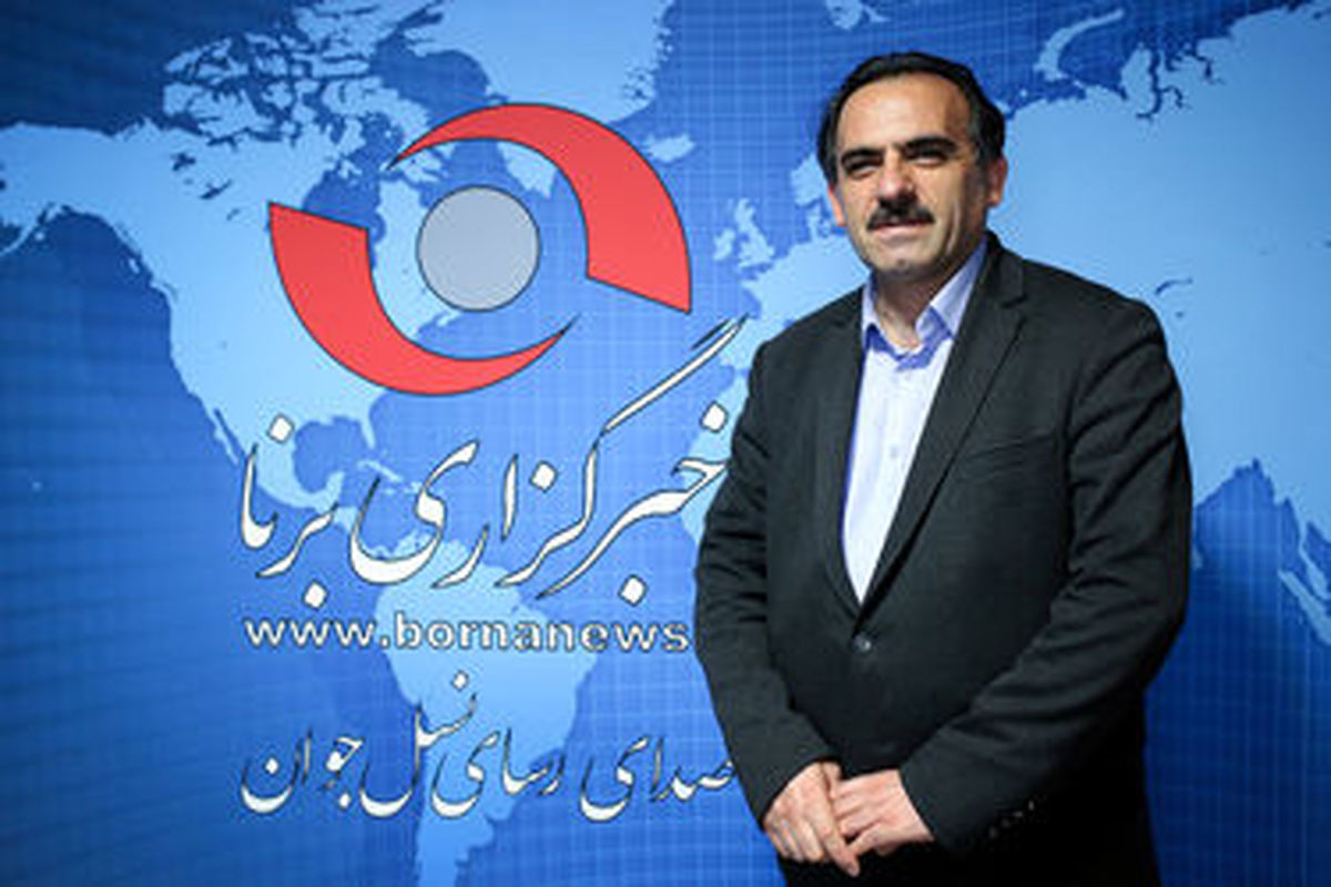 ۱۳ هزار قانون داریم که همگی در تناقض با یکدیگرند/درآمد کشور بالا رفته اما امنیت شغلی و اقتصادی کاهش یافته/امثال شهرام جزایری و بابک زنجانی کم نداریم/ ۱۵ امضا برای بازگرداندن عوارض خروج به روال قبل جمع کردیم