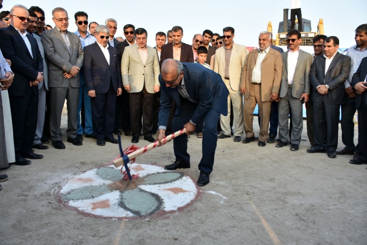 آغاز ساخت باند دوم جاده تازیان به بندرعباس