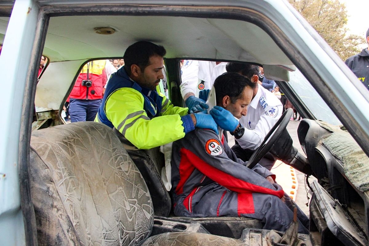 بی توجهی به جلو صدر نشین وقوع تصادفات درجاده ها