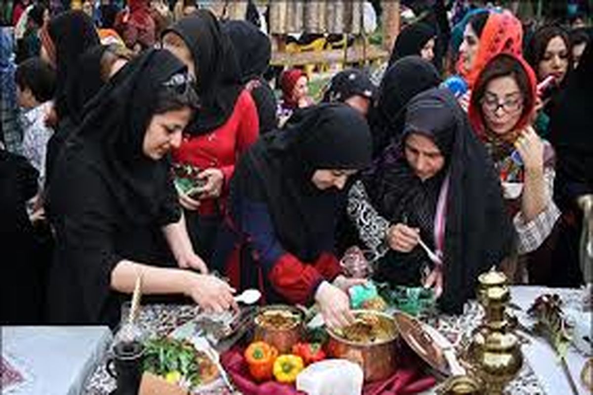 معاون استاندار زنجان: برگزاری جشنواره آش در دامان طبیعت را باید به فال نیک گرفت