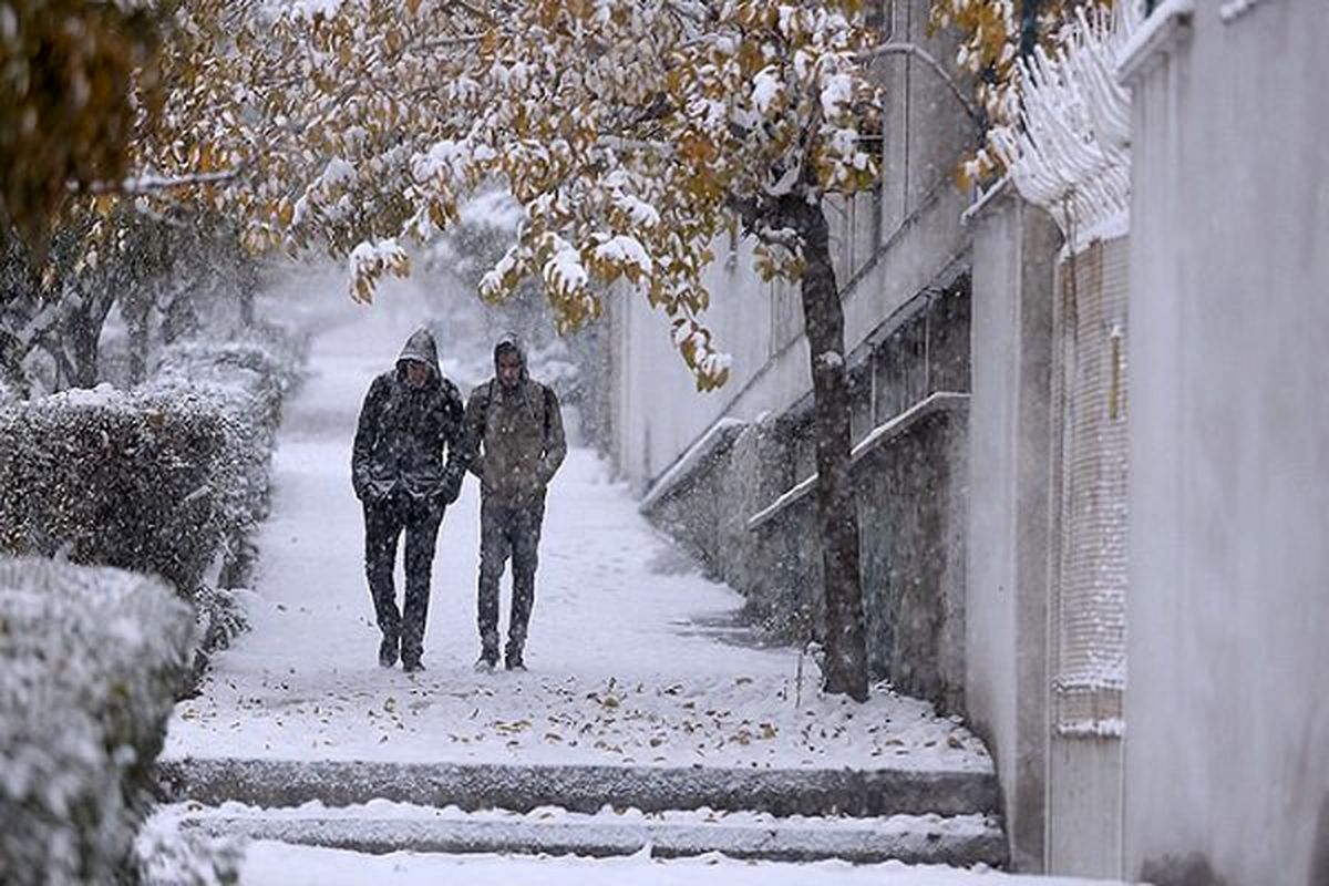 بارش باران و برف در استان البرز / احتمال وقوع سیل