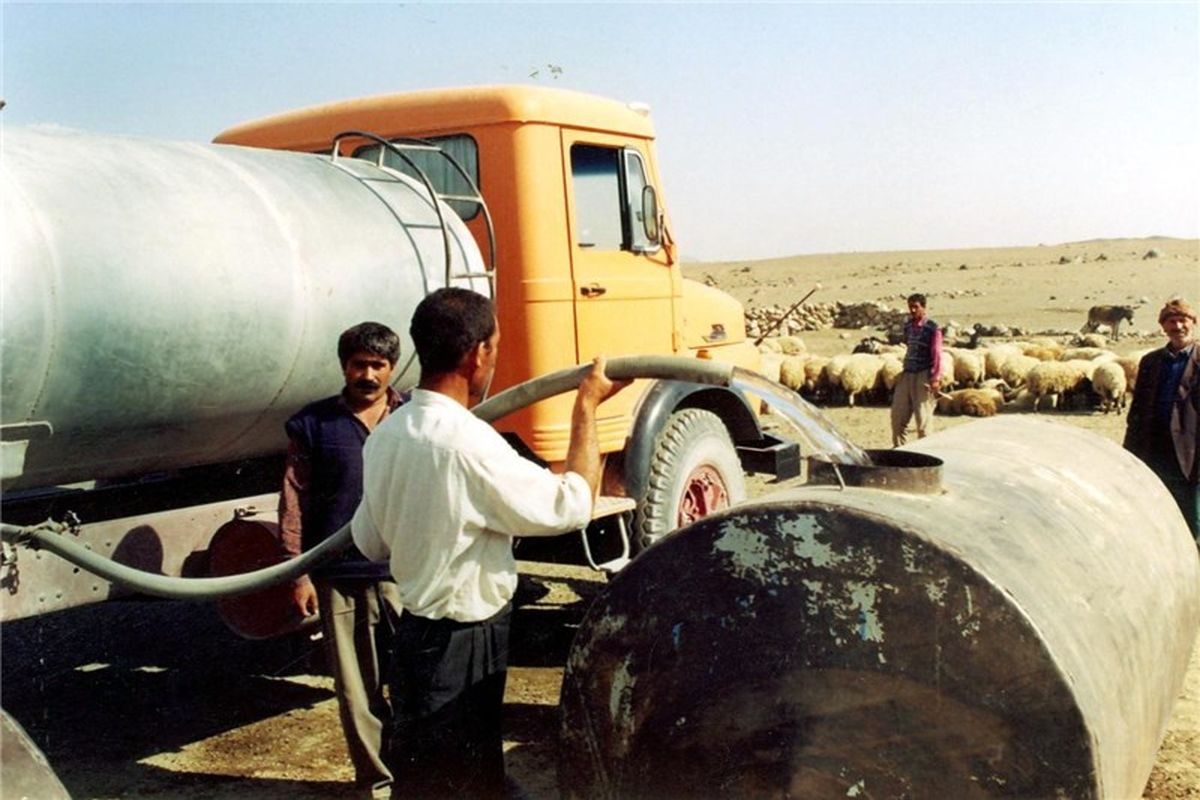 در تامین آب شرب مورد نیاز روستاها مشکلی نداریم