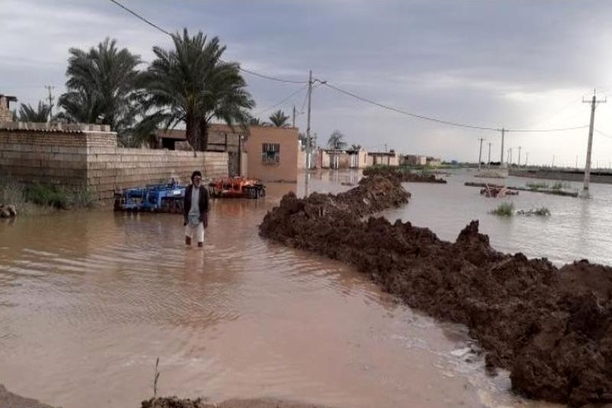 بامدژ زیر آب رفت/امدادرسانی و تخلیه سیل زدگان در حال انجام است