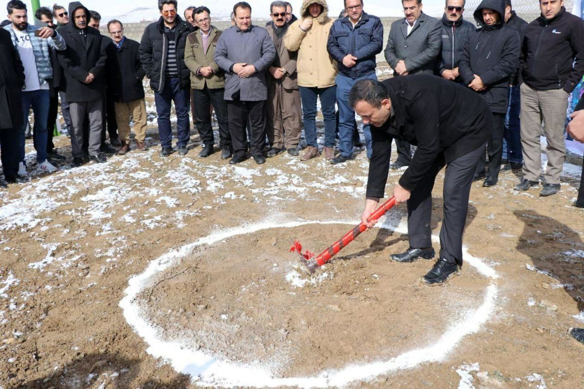 کلنگ زنی ۲ طرح گردشگری در بوکان