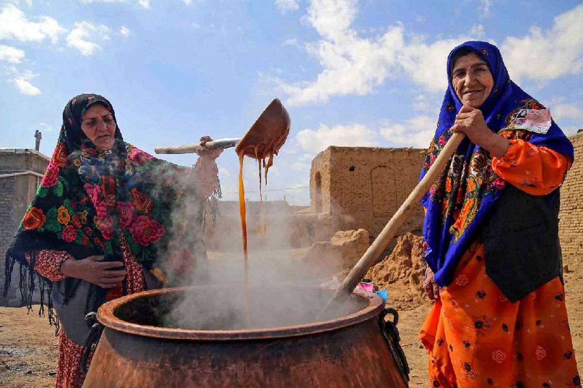 جشنواره و آیین سنتی سمنوپزان در خراسان شمالی برگزار می‌شود