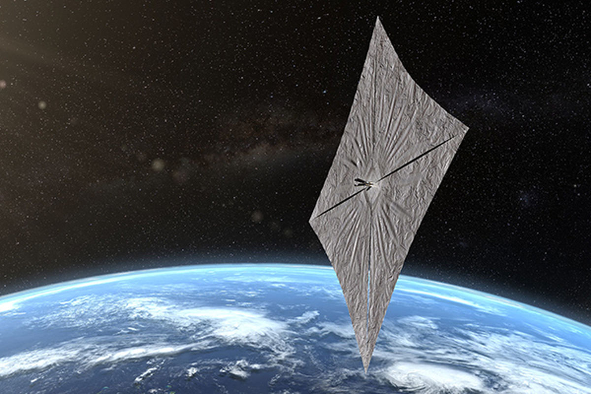 اهتزاز بادبان‌های فضاپیمای خورشیدی LightSail ۲