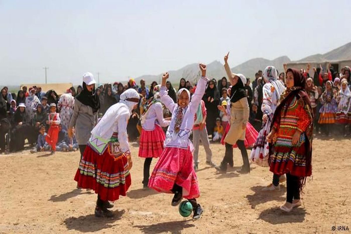 سراب کرند میزبان جشنواره زیبای جام خوشه چین